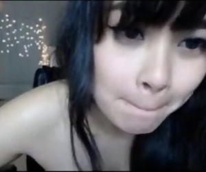Cute Asian Stripvisit..